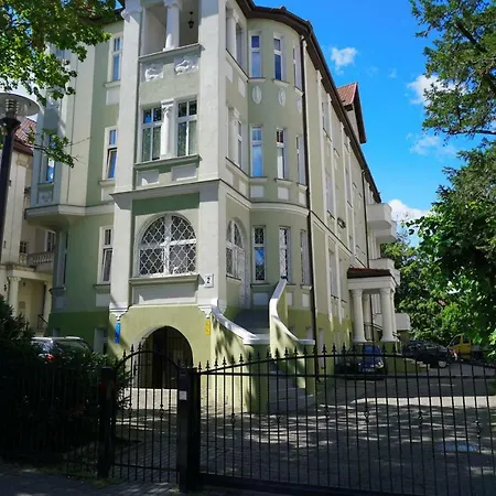 Apartament Home3city Studio Centrum Sopot